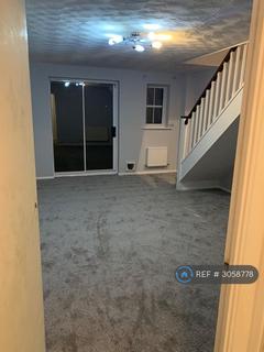 2 bedroom terraced house to rent, Brackendene, Bradley Stoke, BS32