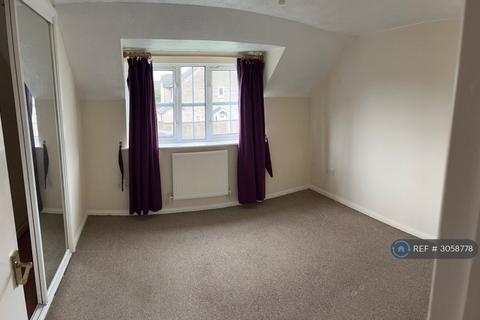 2 bedroom terraced house to rent, Brackendene, Bradley Stoke, BS32