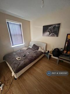 5 bedroom terraced house to rent, Larchmont Road, Leicester, LE4