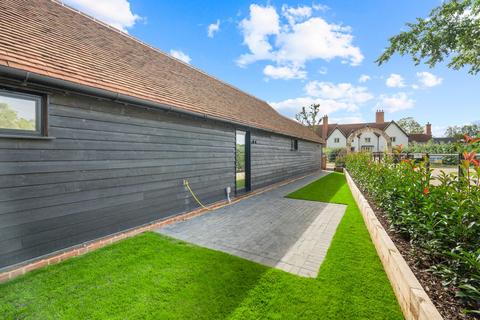 2 bedroom barn conversion for sale, Dunmow Road, Hatfield Heath, Bishop's Stortford, CM22