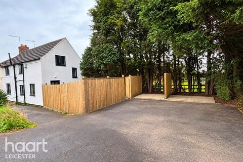 2 bedroom cottage for sale, The Cottage, The Tollgate, Nuneaton