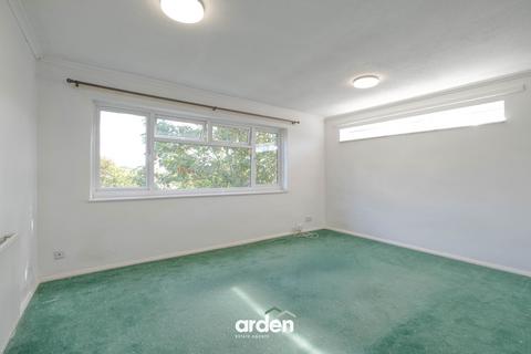 2 bedroom flat for sale, Stratford Road, Shirley, B90