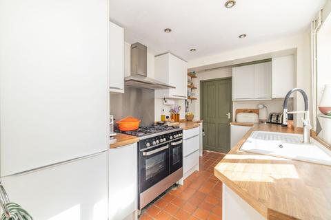 2 bedroom end of terrace house for sale, Westgate Road, Faversham, Kent, ME13