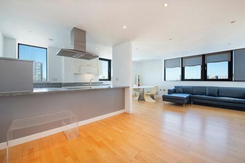 2 bedroom flat to rent, East India Dock Road, London E14
