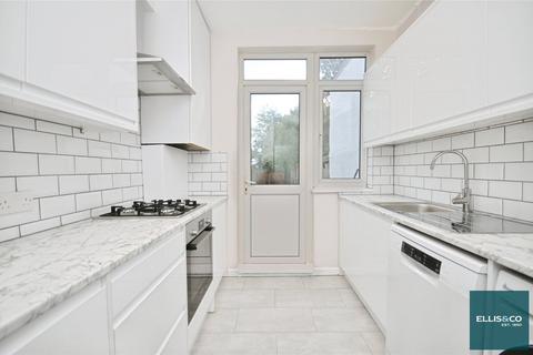 3 bedroom terraced house for sale, Strathmore Gardens, Finchley, N3