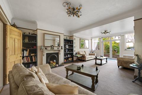 5 bedroom semi-detached house for sale, Aldermary Road, Bromley