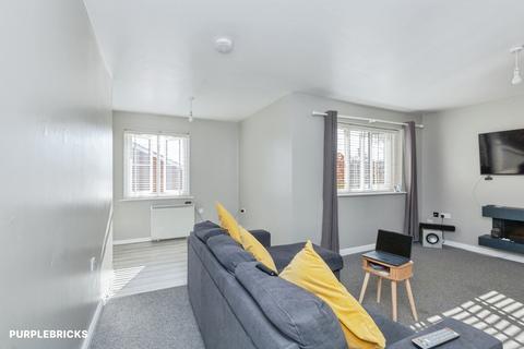 2 bedroom maisonette for sale, Cookson Road, Leicester, LE4