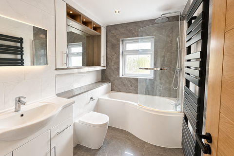 7 bedroom end of terrace house for sale, Selby Gardens, Southall