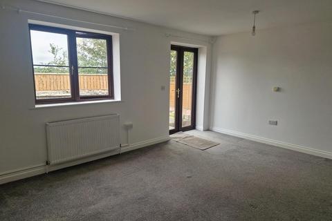 2 bedroom apartment to rent, Prouts Mews, Launceston PL15