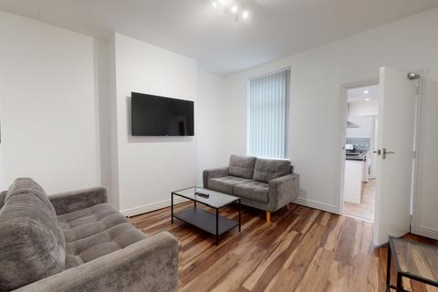 5 bedroom house to rent, Fearon Street, Loughborough LE11