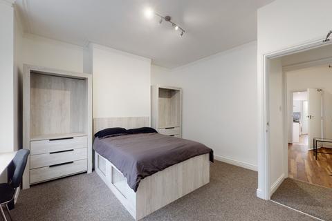 5 bedroom house to rent, Fearon Street, Loughborough LE11