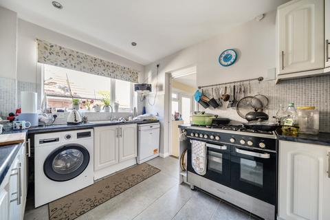 4 bedroom bungalow for sale, Court Road, Orpington