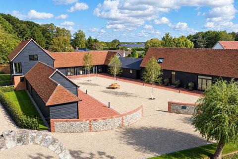 4 bedroom barn conversion for sale, Dunmow Road, Hatfield Heath, Bishop's Stortford, CM22