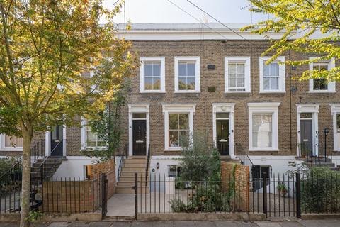 2 bedroom maisonette for sale, Yeate Street, Islington, London, N1