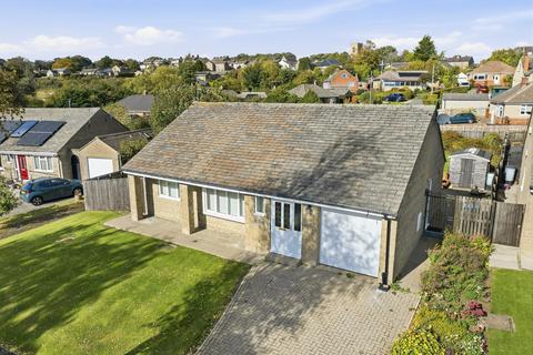 2 bedroom detached bungalow for sale, 16 Park View, Leyburn