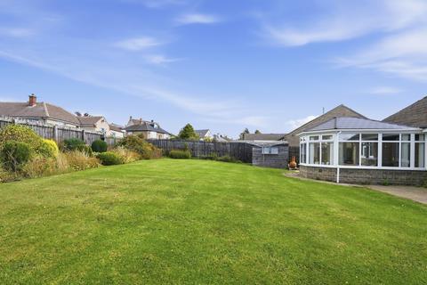 2 bedroom detached bungalow for sale, 16 Park View, Leyburn