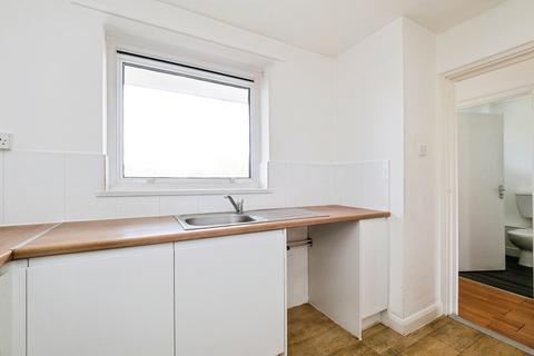 1 bedroom flat for sale, Astra Close, HORNCHURCH, Essex, RM12