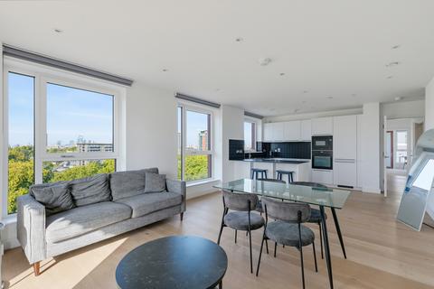 3 bedroom flat to rent, 71, Quest House South E14