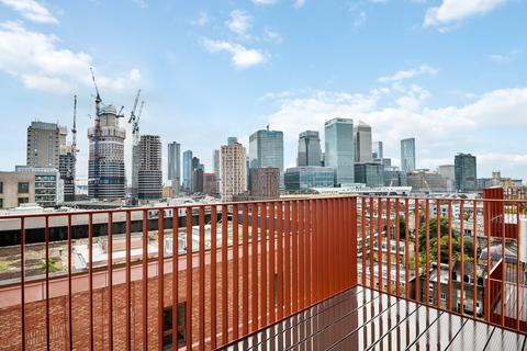 1 bedroom apartment to rent, 304, Quest House North, 23 E14
