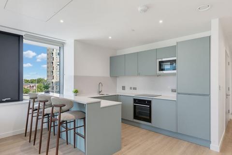 3 bedroom flat to rent, 2, Wharf House, E14