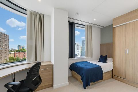 3 bedroom flat to rent, 2, Wharf House, E14