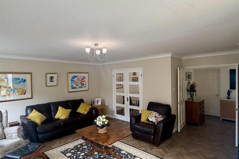 2 bedroom detached bungalow for sale, 4, The Courtyard, Fosseway House, Stow-on-the-Wold