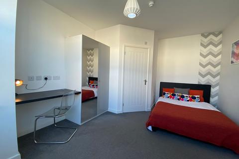 1 bedroom in a house share to rent, 18 Bicester Road, Aylesbury, HP19