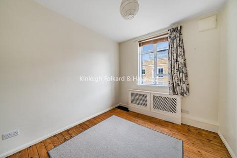 3 bedroom flat for sale, Upper Street, Islington, London, N1