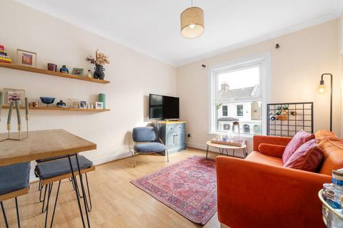 2 bedroom flat for sale, Appach Road, SW2