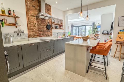 4 bedroom semi-detached house for sale, Launceston Road, Tavistock, PL19