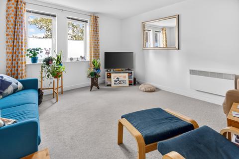 2 bedroom flat for sale, Bracknell RG12
