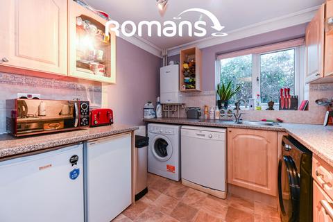 3 bedroom terraced house to rent, St. Andrews, Bracknell, RG12