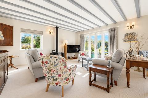 3 bedroom detached bungalow for sale, Newbury Road, East Hendred