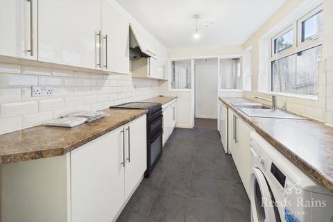 3 bedroom terraced house for sale, Poppleton Road, North Yorkshire YO24