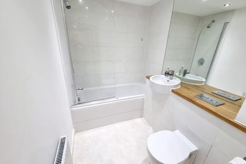 2 bedroom flat to rent, Woolners Way, STEVENAGE, SG1