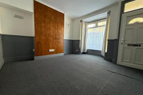 undefined, Allan Vale, Estcourt Street, Hull
