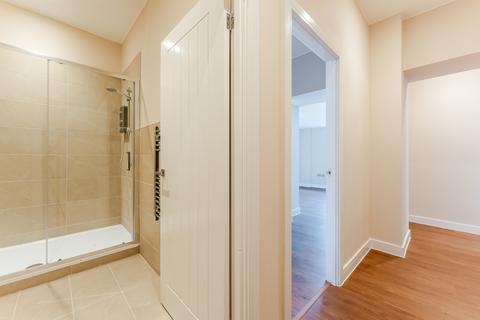2 bedroom flat to rent, Ellenborough Park South , Weston Super Mare BS23