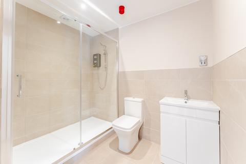 2 bedroom flat to rent, Ellenborough Park South , Weston Super Mare BS23