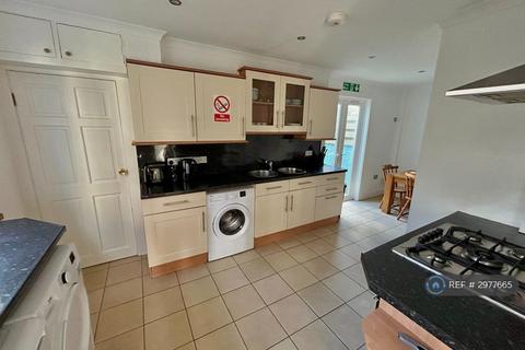 6 bedroom terraced house to rent, Godolphin Road, Falmouth, TR11