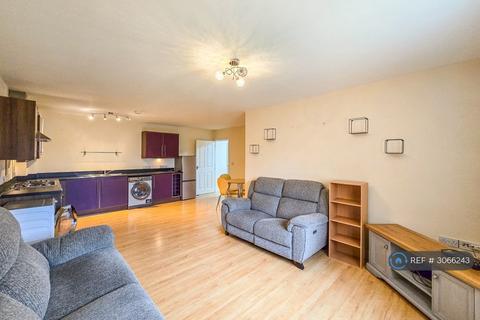 2 bedroom flat to rent, Wisbech Road, King's Lynn, PE30