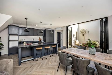 2 bedroom apartment for sale, Copsem Manor, Oxshott KT10