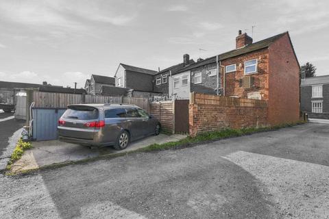 2 bedroom terraced house for sale, St. Johns Road, Chesterfield S41