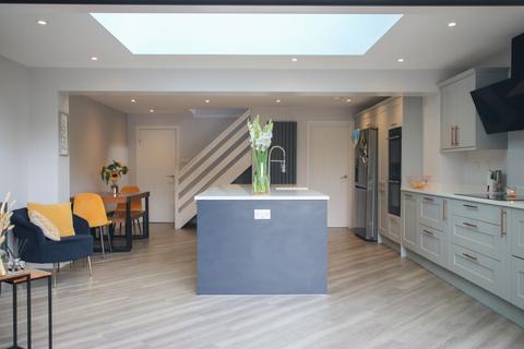 3 bedroom link detached house for sale, Kestrel Way, Wokingham, RG41