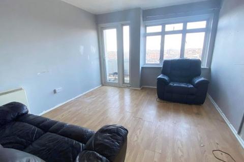 2 bedroom flat for sale, BRAMBLE ROAD PO4