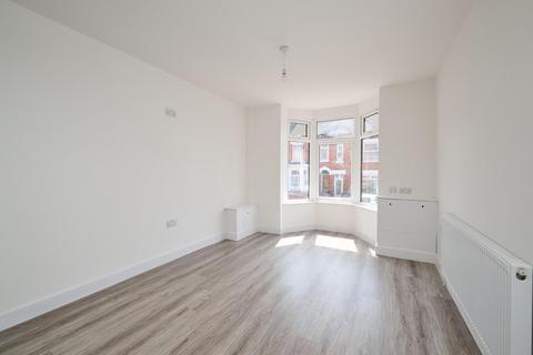 3 bedroom house for sale, Knox Road, Wellingborough