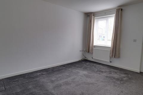 3 bedroom semi-detached house to rent, Fieldhouse Way, Stafford ST17
