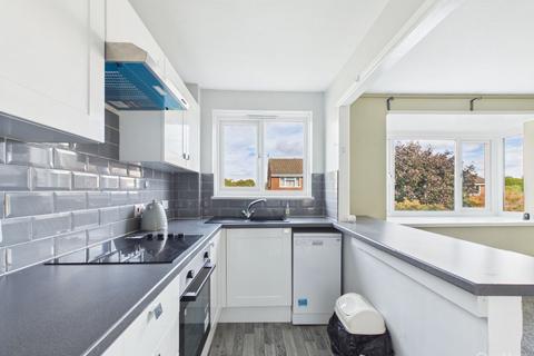 1 bedroom flat for sale, Bellfield, Forestdale, Croydon