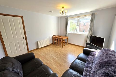 2 bedroom flat to rent, Back Hilton Road, Hilton, Aberdeen, AB25