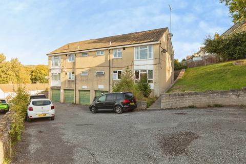 2 bedroom flat for sale, Whitemore Court, Batheaston, Bath