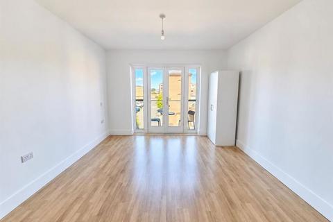 Studio for sale, Salt Meat Lane, Gosport, Hampshire, PO12 1GH